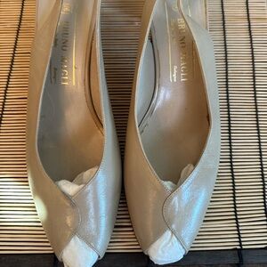 Vintage Bruno Magli Peep Toe Slingback 9 AAAA Made in Italy 1980s